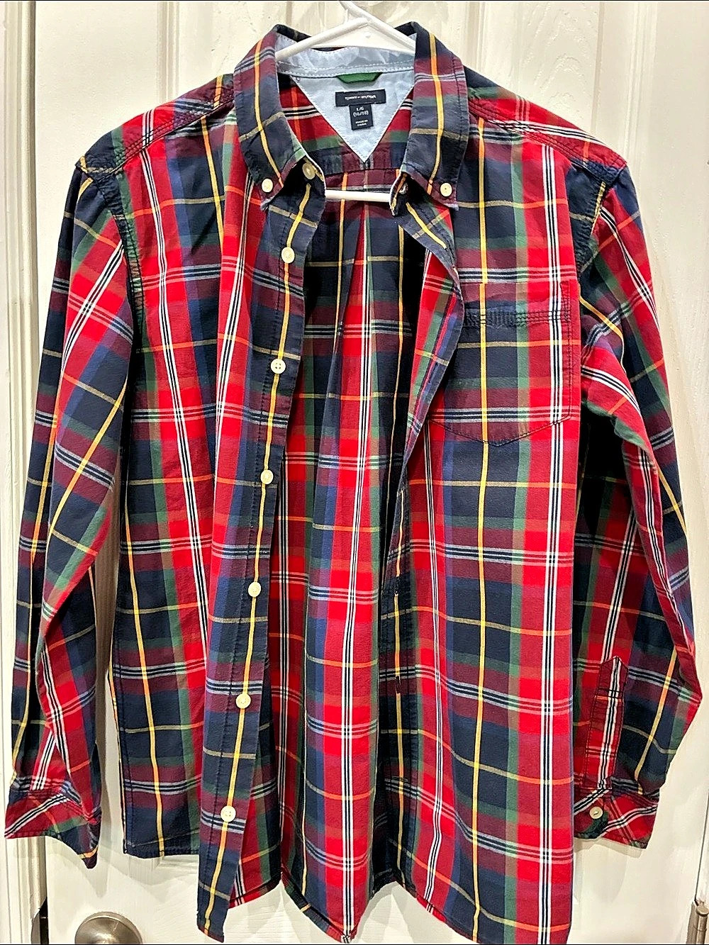 Tommy Hilfiger Boys Long Sleeve Plaid Button-Down Shirt Red & Blue Large